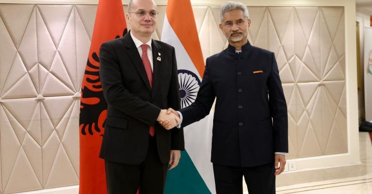 Read more about the article India, Minister Hasani meets his counterpart Jaishankar: Focus on deepening economic relations between Albania and India